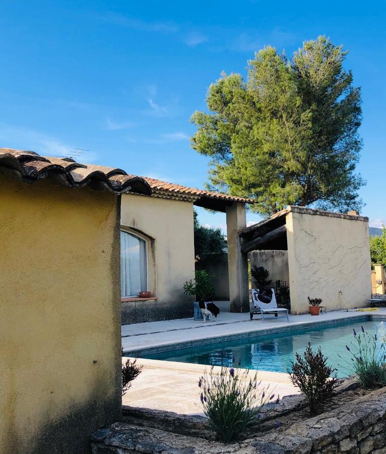 Villa dans le LUBERON à 2 km de LOURMARIN Lauris Esterno foto
